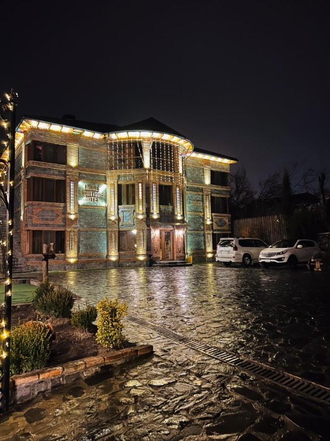 Minali Boutique Hotel Шекі Екстер'єр фото