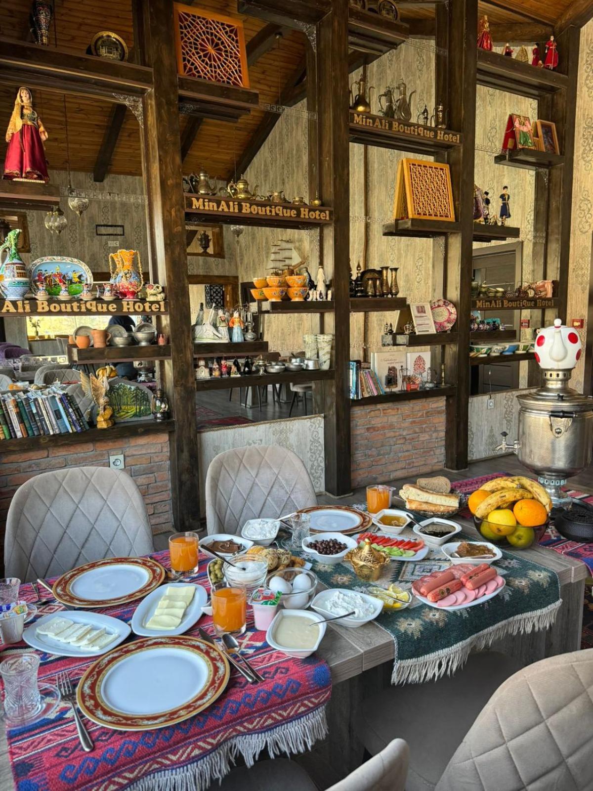 Minali Boutique Hotel Шекі Екстер'єр фото