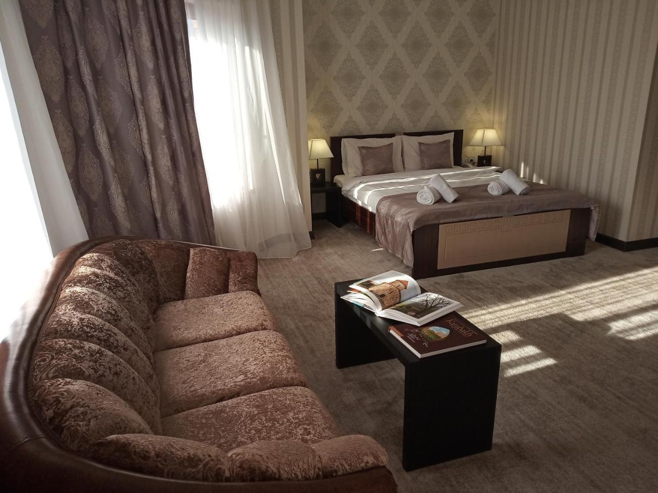 Minali Boutique Hotel Шекі Екстер'єр фото